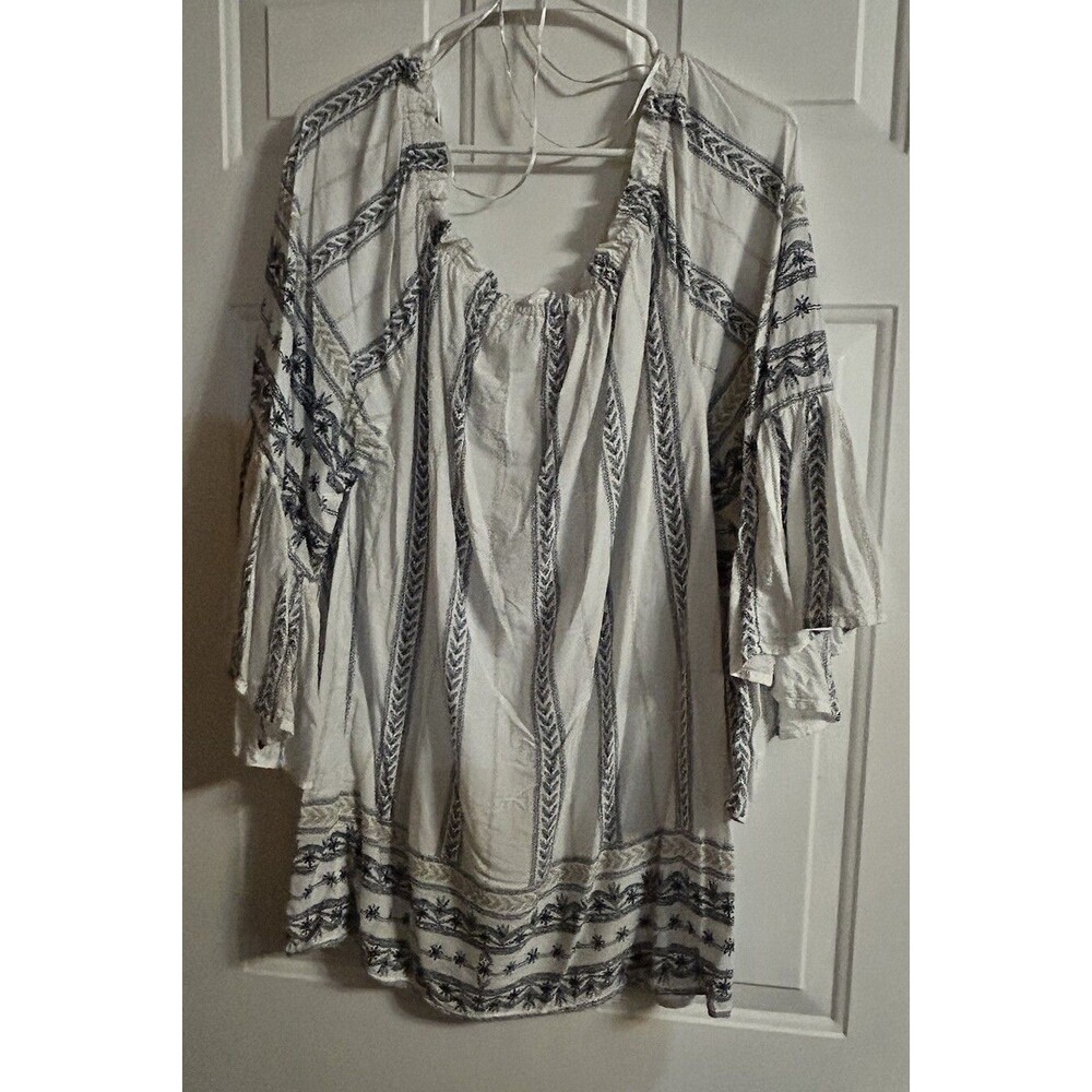 ELAN White With Blue Peasant Style Shirt Flounce Sleeve Elastic Neckline O/S - Picture 3 of 9